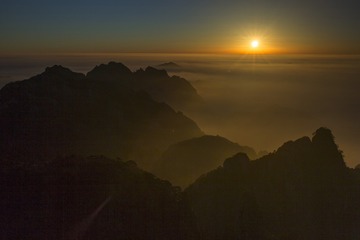 黄山霞光