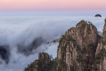 黄山瀑布云