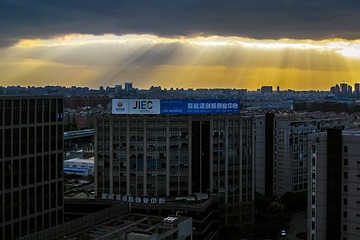 439760