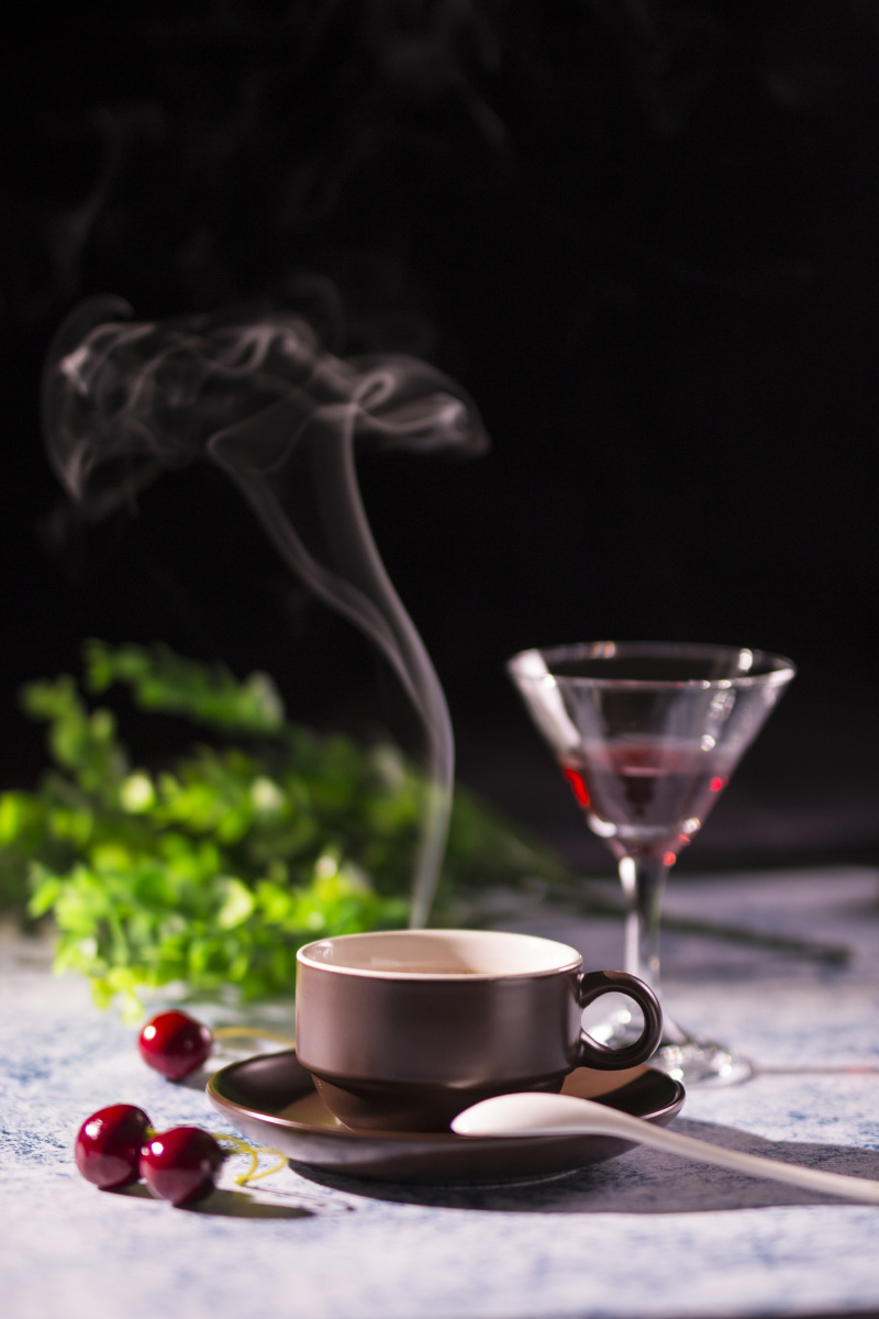 美酒加咖啡