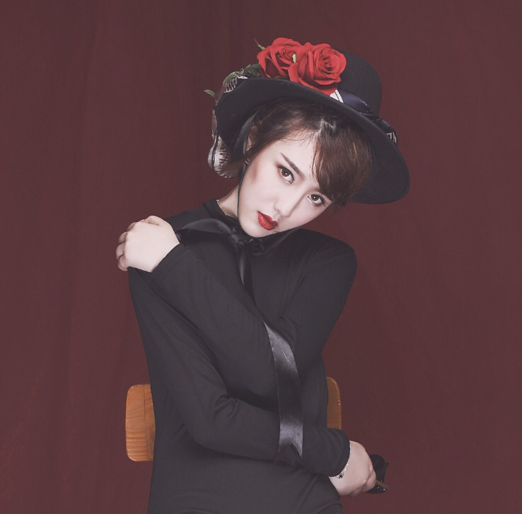 It's okay to be different . - 人像, 色彩, 黑白, 棚拍