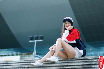 001