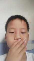 78352