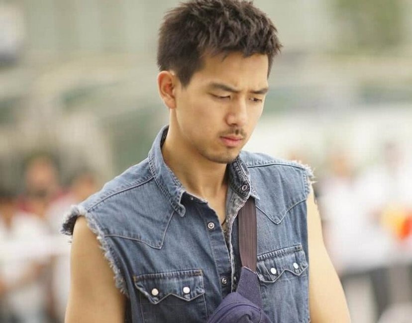 有胡子的李憨憨 - 李现脑婆在此 - 图虫