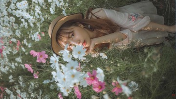 001