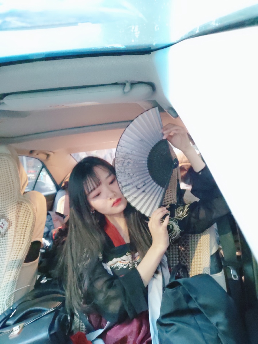 不知道你有没有发现我真的是一个眉毛眼睛控的女孩子 - 木子沁