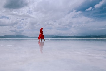 001