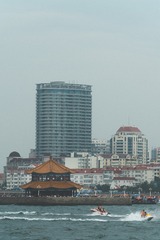 2004951