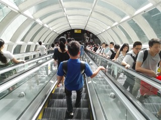 IMG_20160630_075804扶手电梯
