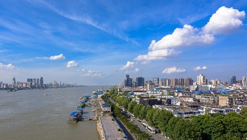 武汉长江江滩