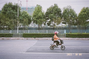 7F1277F5-B168-4891-A9BC-2D13D42AA937/L0/001