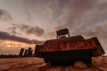36594