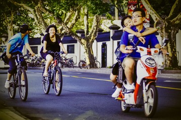 6CF4EE6B-3BA8-487F-B2AF-244C995FB300/L0/001