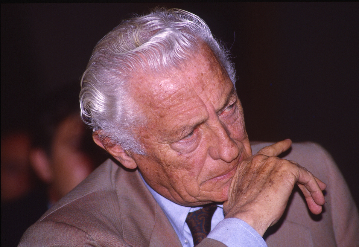 宾得人像一组华侨城生态广场模特秋萍