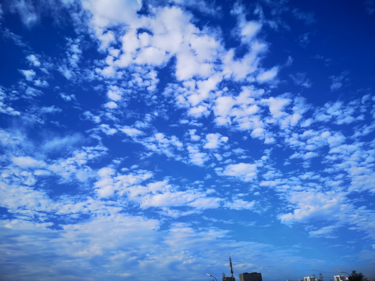 蓝天白云晴空万里恰如心境