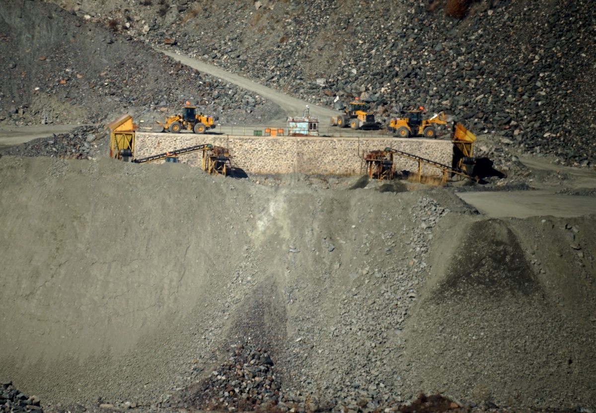 换个角度看露天矿谁在这个角度看过本钢南芬露天矿接近俯瞰或者说平视