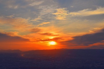 001