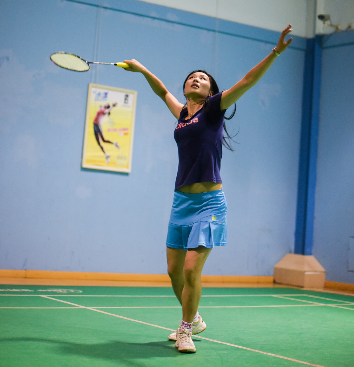 那些年羽毛球场上抓拍的美女们