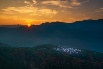 宁静的村庄