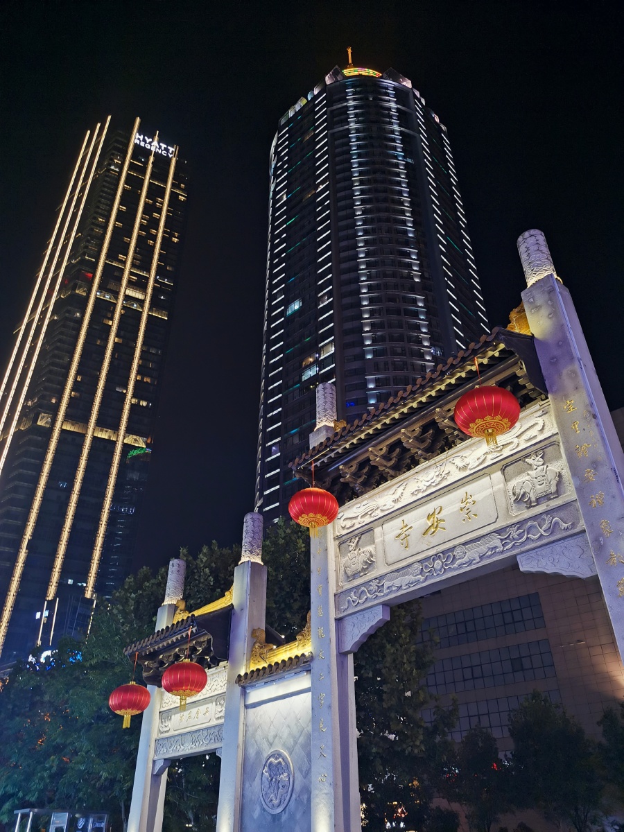 无锡崇安寺夜景