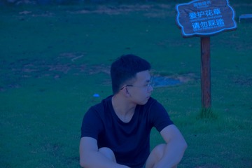 1755574