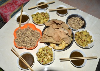 一桌美味的油茶宴 黄国辉  摄