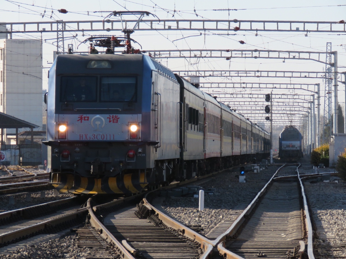 91439bcbfc4b4fd95d18f4265db6096c - 5397_农服所道口正常 - 图虫