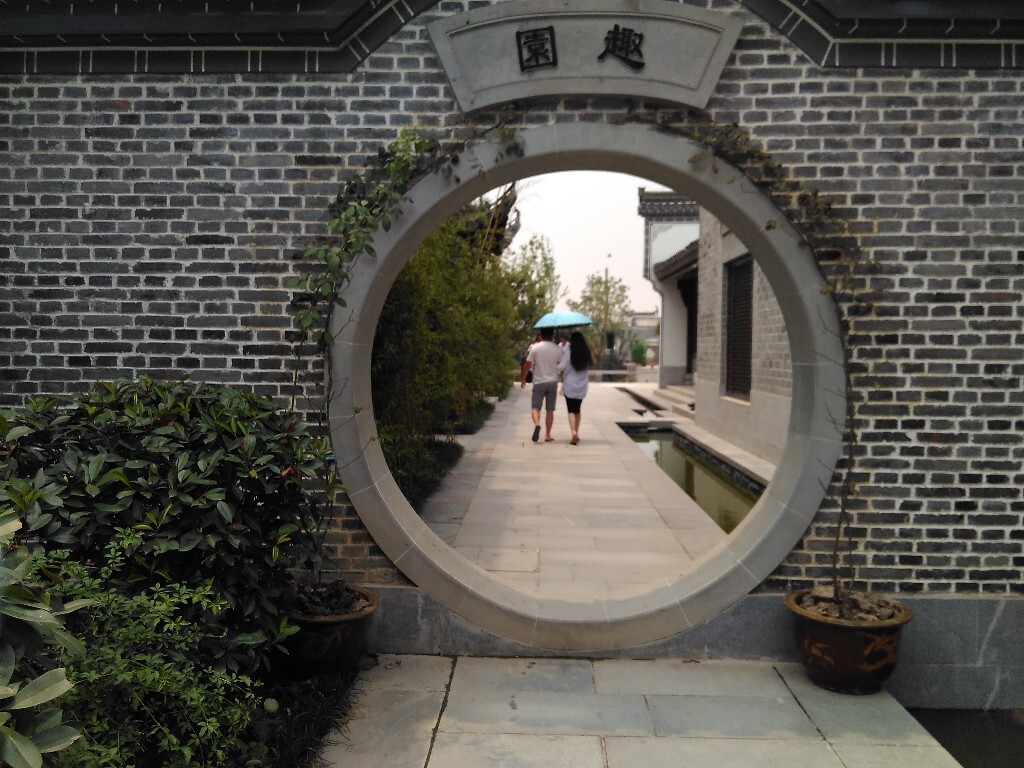 有个会拍照的小姑子是很重要滴！