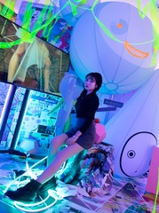 001