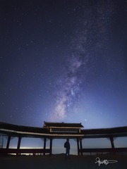 001