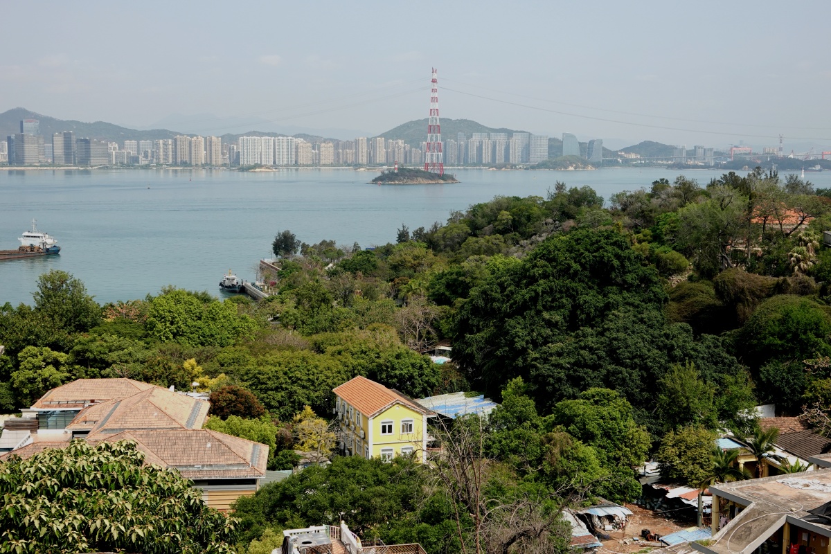 猫岛一一鼓浪屿对鼓浪屿的热爱和眷恋与日俱增海风吹拂那是一种什么样