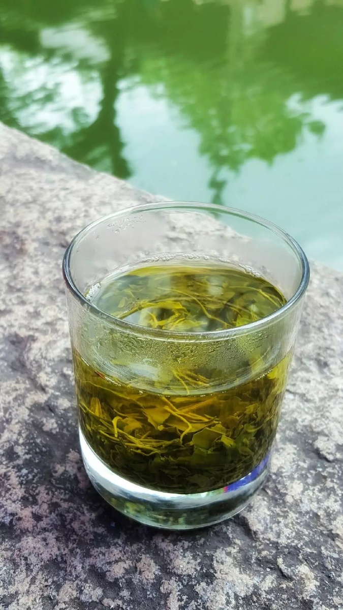 雨天喝茶手机随拍