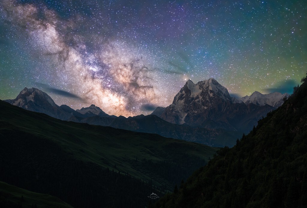 马鞍山星夜，拍摄于乌孙古道。