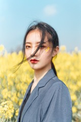 001