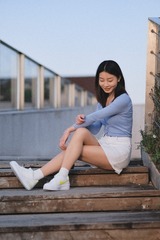 001