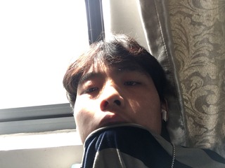 994725