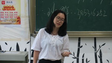 4951568