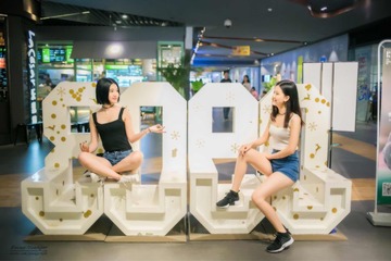 001