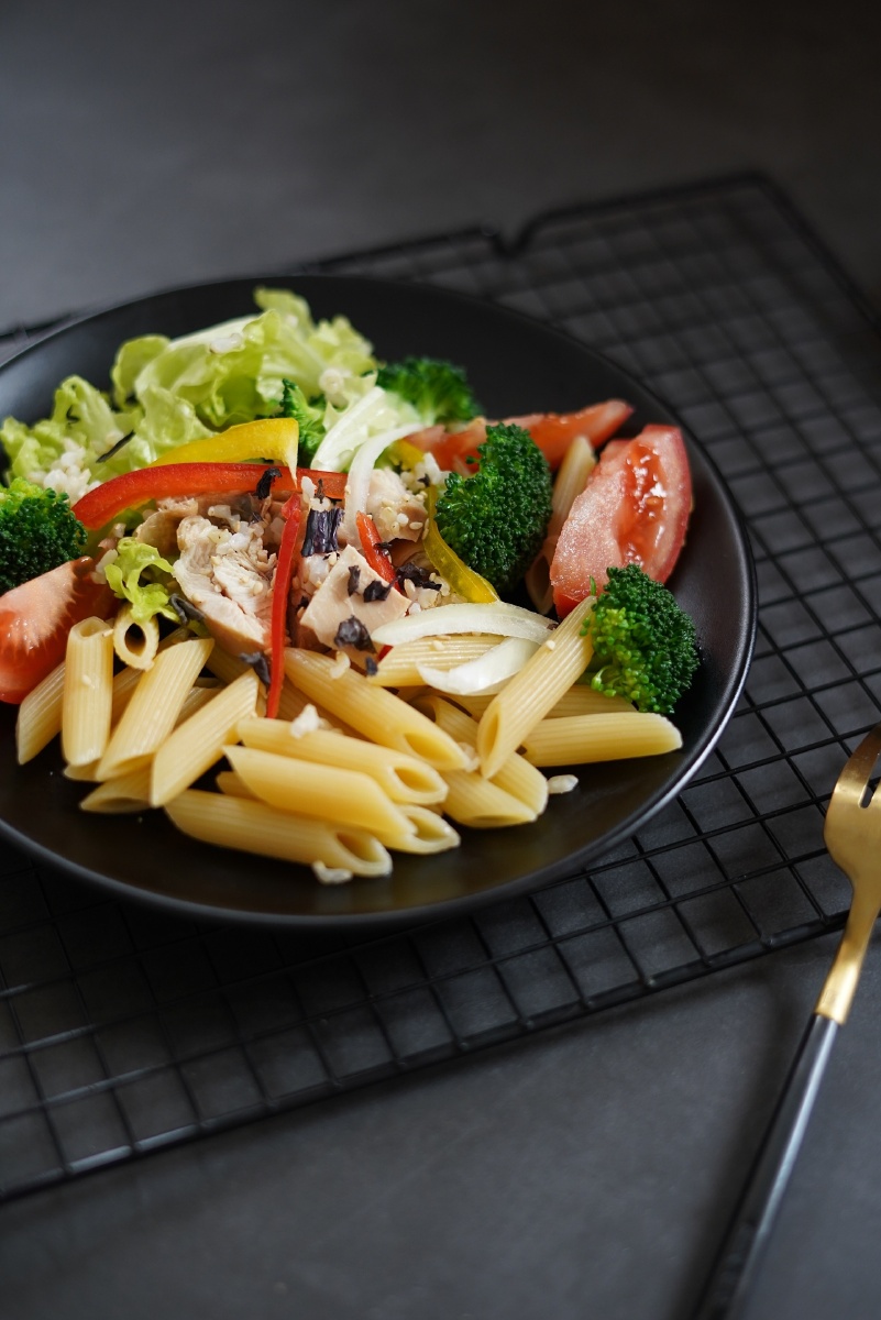 简餐鸡肉意大利面慢生活