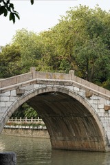 179631