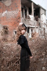 001