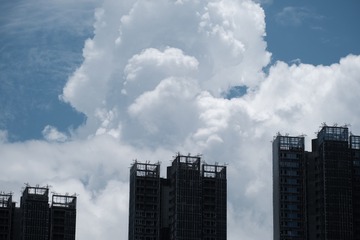 4C6246B3-4950-4786-B536-3406D7ADB32F/L0/001