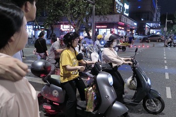D16D8222-7D7A-45A5-82A1-1BACC5E1A1C6/L0/001
