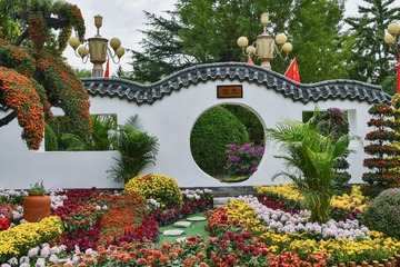 136