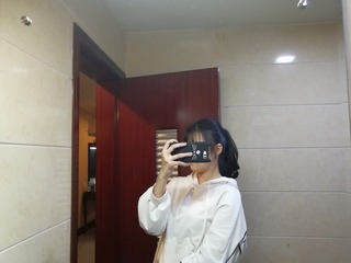 1421105