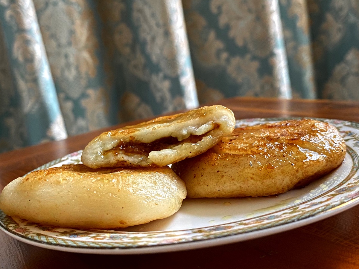 还是奶奶做的桂花糖饼好吃呀