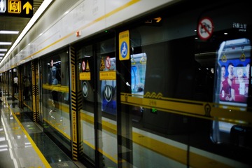 05F48156-1F9D-41C0-8185-69644B9B69E7/L0/001