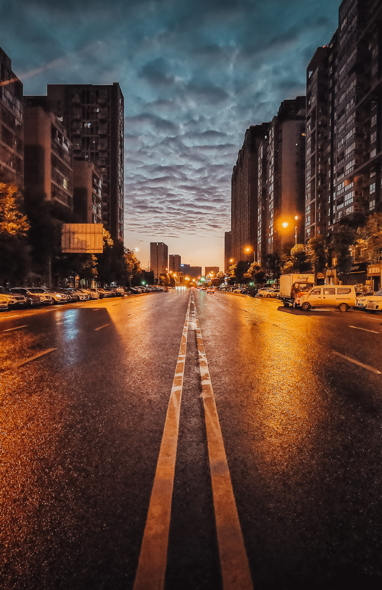 雨后的城市