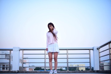 001