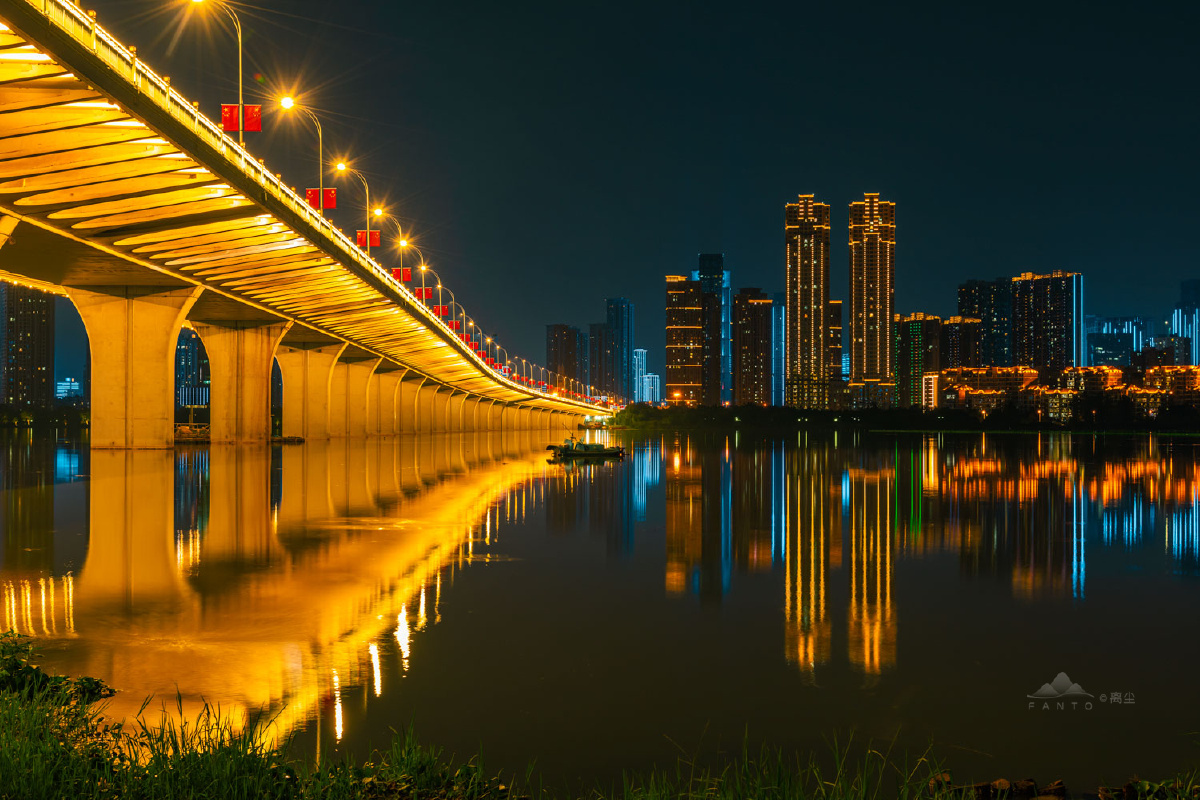 武汉最美跨湖桥沙湖大桥